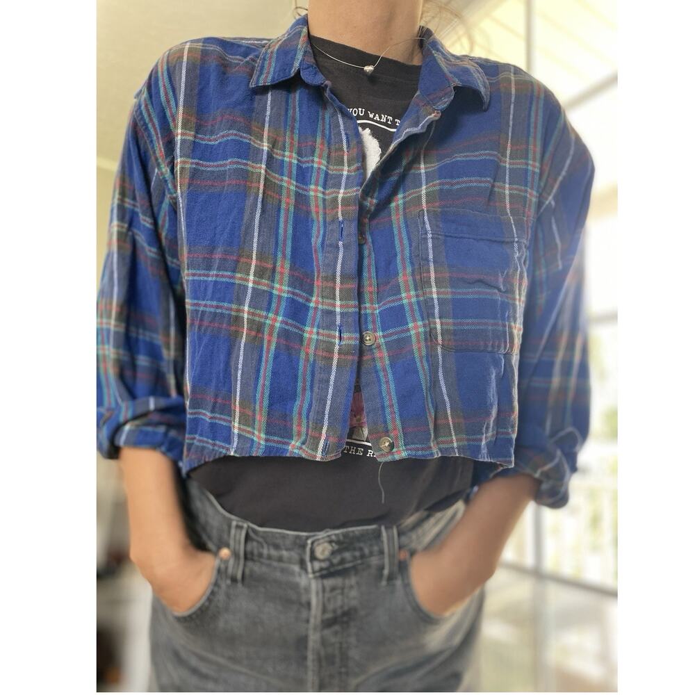 FURST OF A KIND Women’s Button Up Flannel Shirt Front Cut Out S M